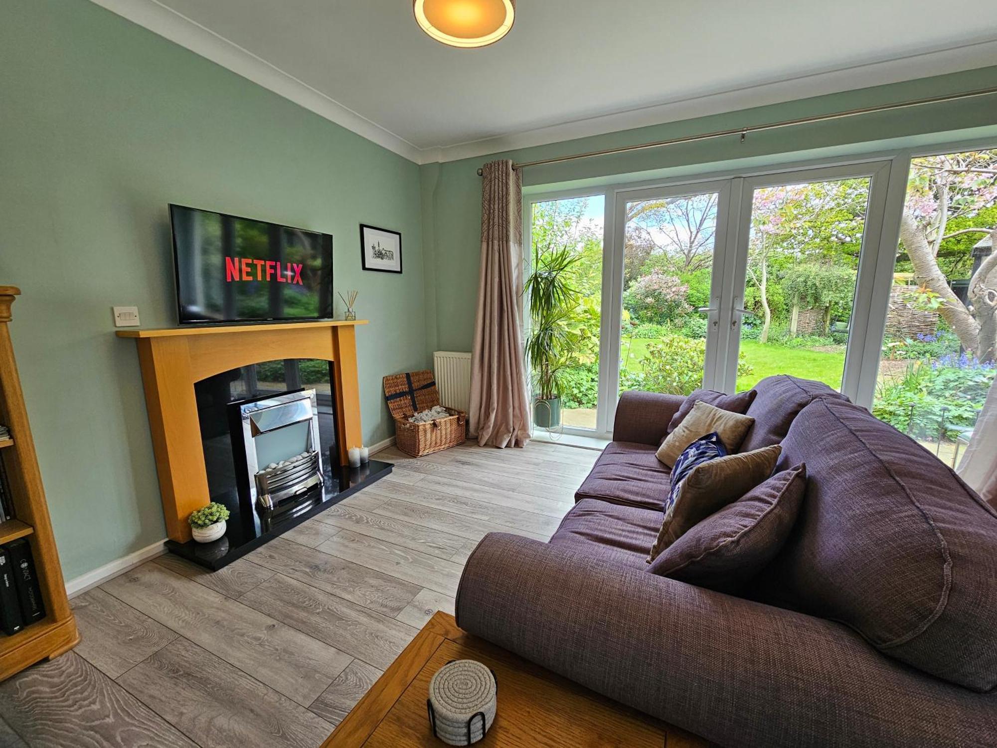 Luxury Self Catering With Cosy Cabin & Sauna In Colchester Eksteriør billede